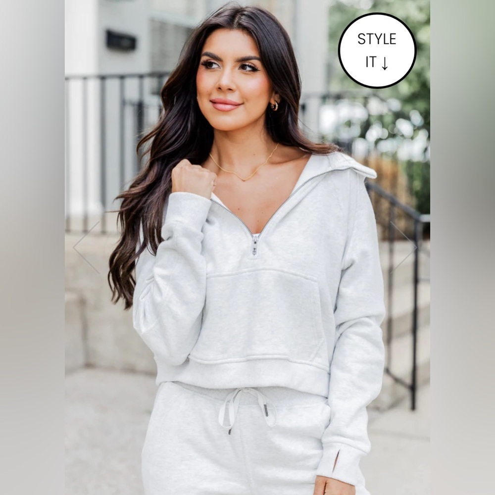 Pink Lily MAKING IT LOOK EASY GREY RIBBED SHOULDER QUARTER ZIP PULLOVER